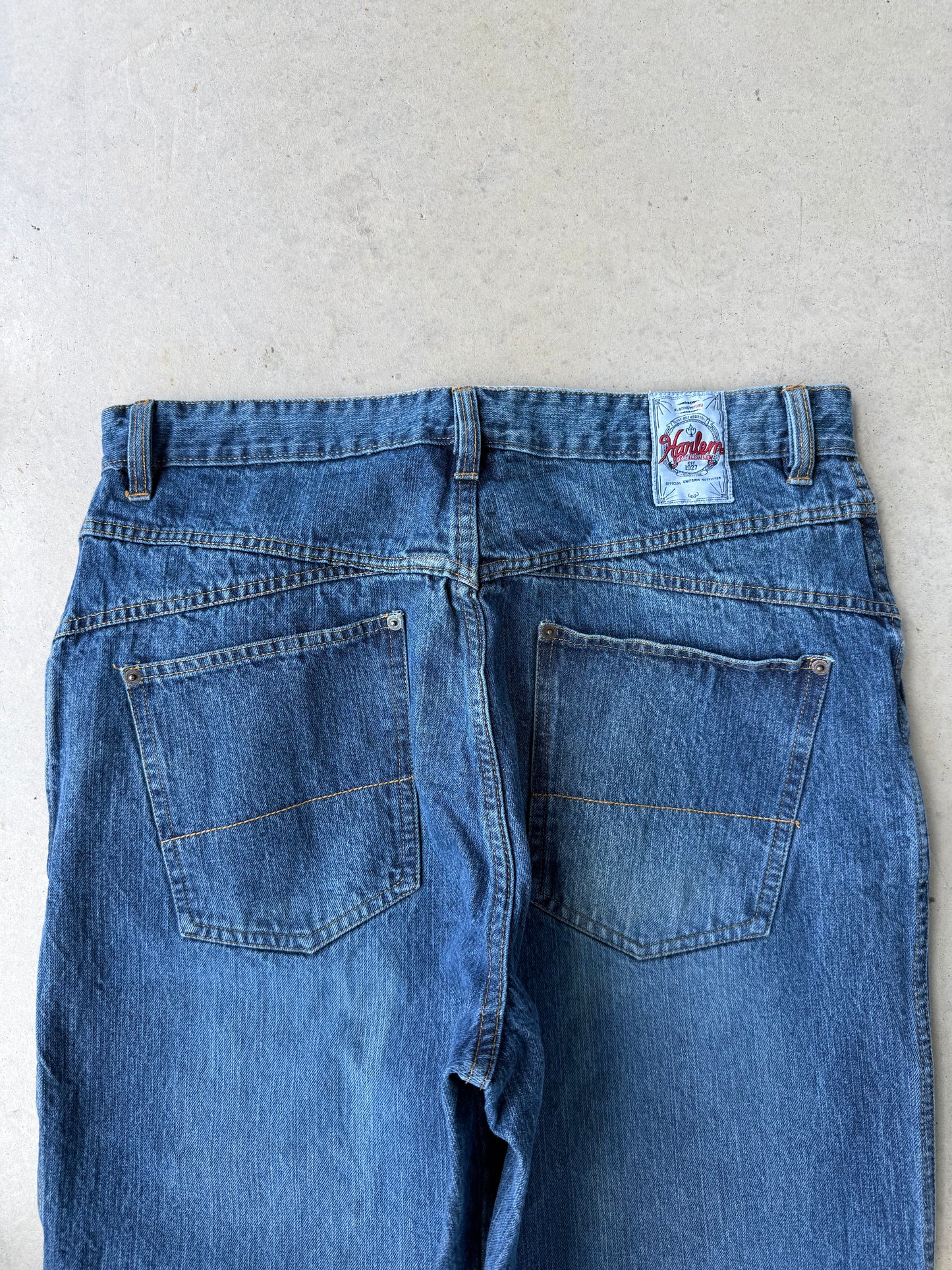 Vintage 00’s Fubu Harlem Globetrotter Patch Denim Jeans