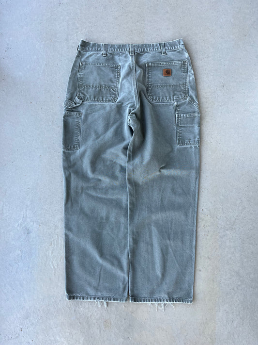 90’s Carhartt Faded Green Work Pants [34x30]