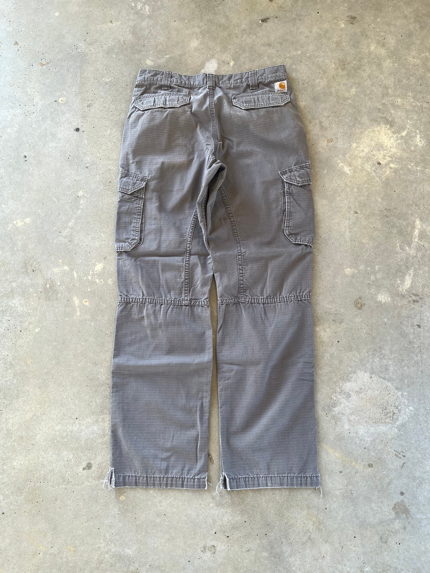 00’s Grey Carhartt Carpenter Pants [31x30]