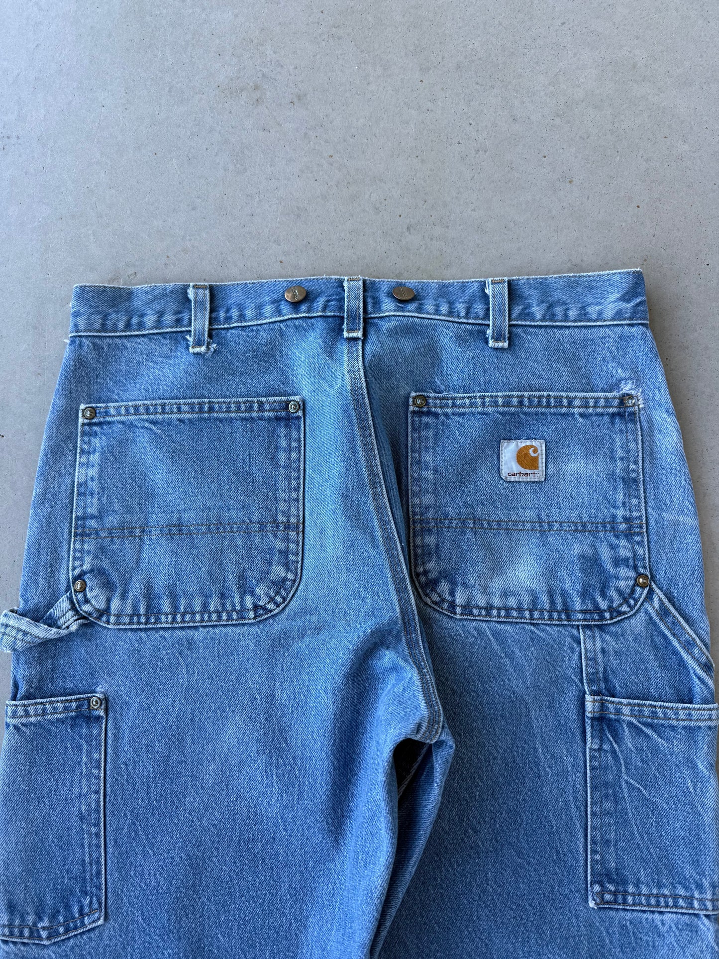 90’s Carhartt Double Knee Denim Thrashed Pants [34x30]