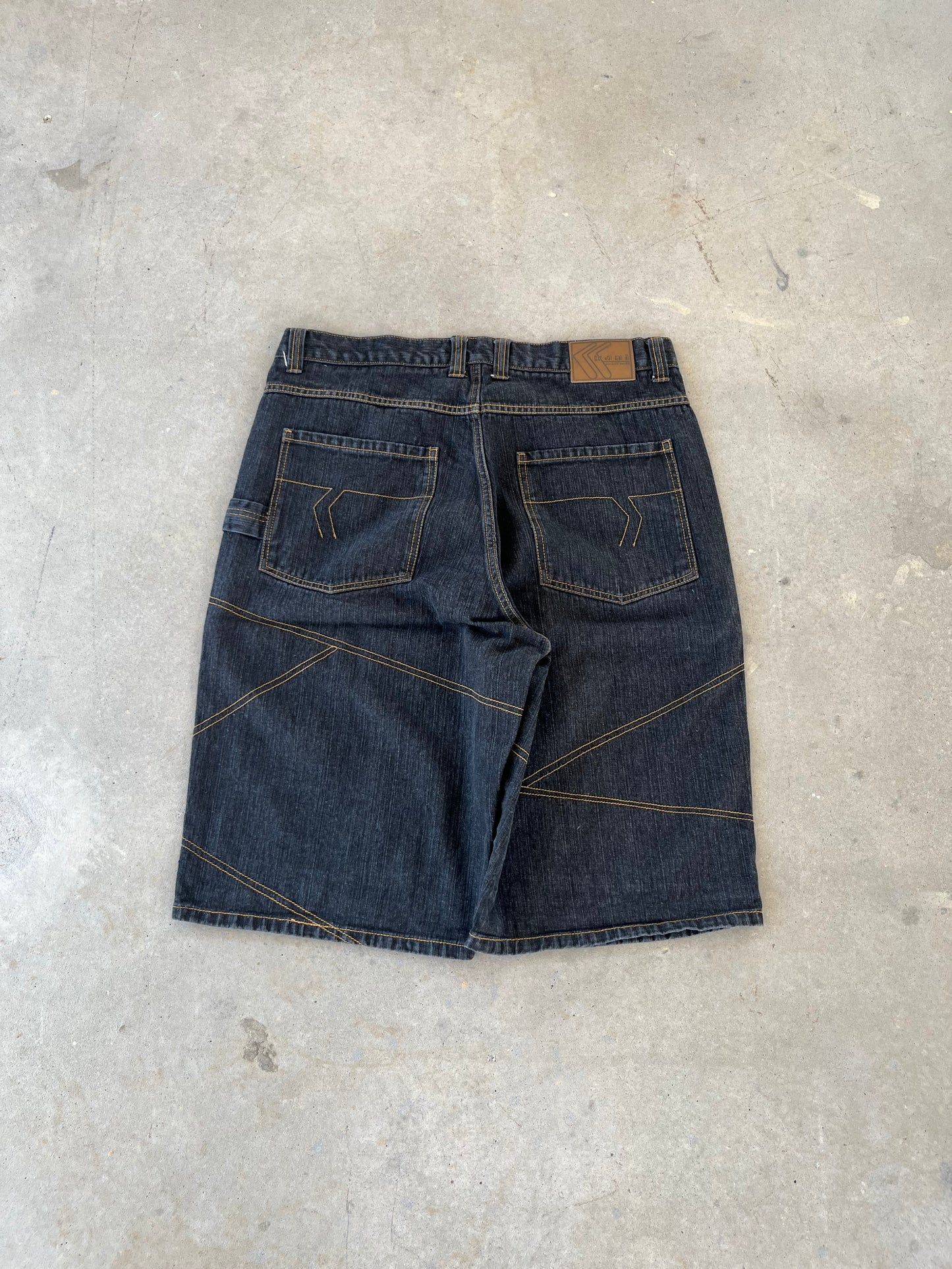 Y2K Kami Baggy Shorts [36]