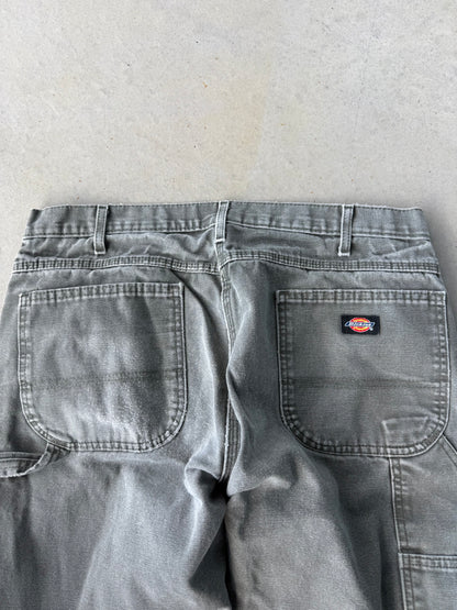 00’s Dickies Faded Green Work Pants [36x30]