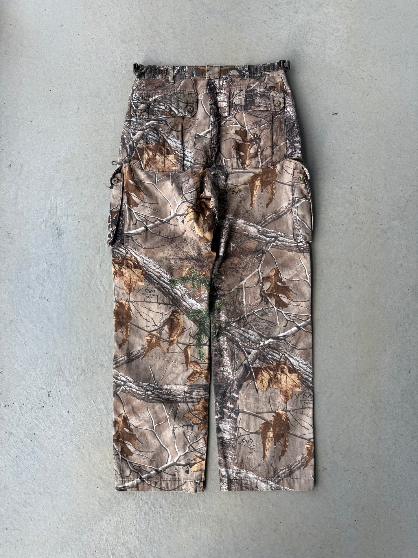 Realtree Camo Cargo Pants [29x28]