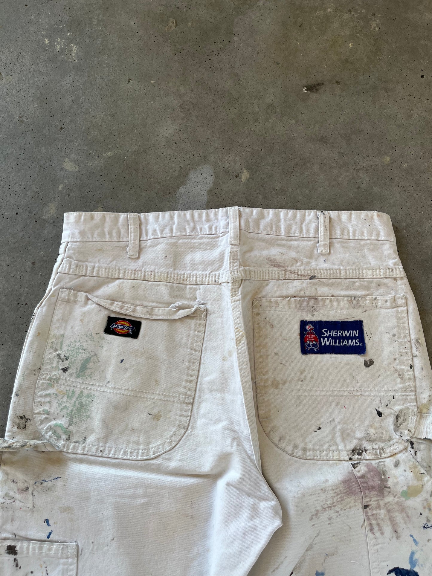 00’s Sherwin Williams Paint Splattered Painter Shorts [31]