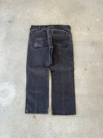 00’s Black Dickies Carpenter Pants [34x28]