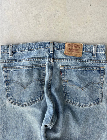 90’s Levi’s 505 Denim Jeans [37x31]