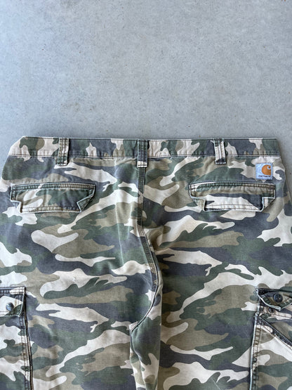 00’s Carhartt Woodland Camo Pants [44x30]