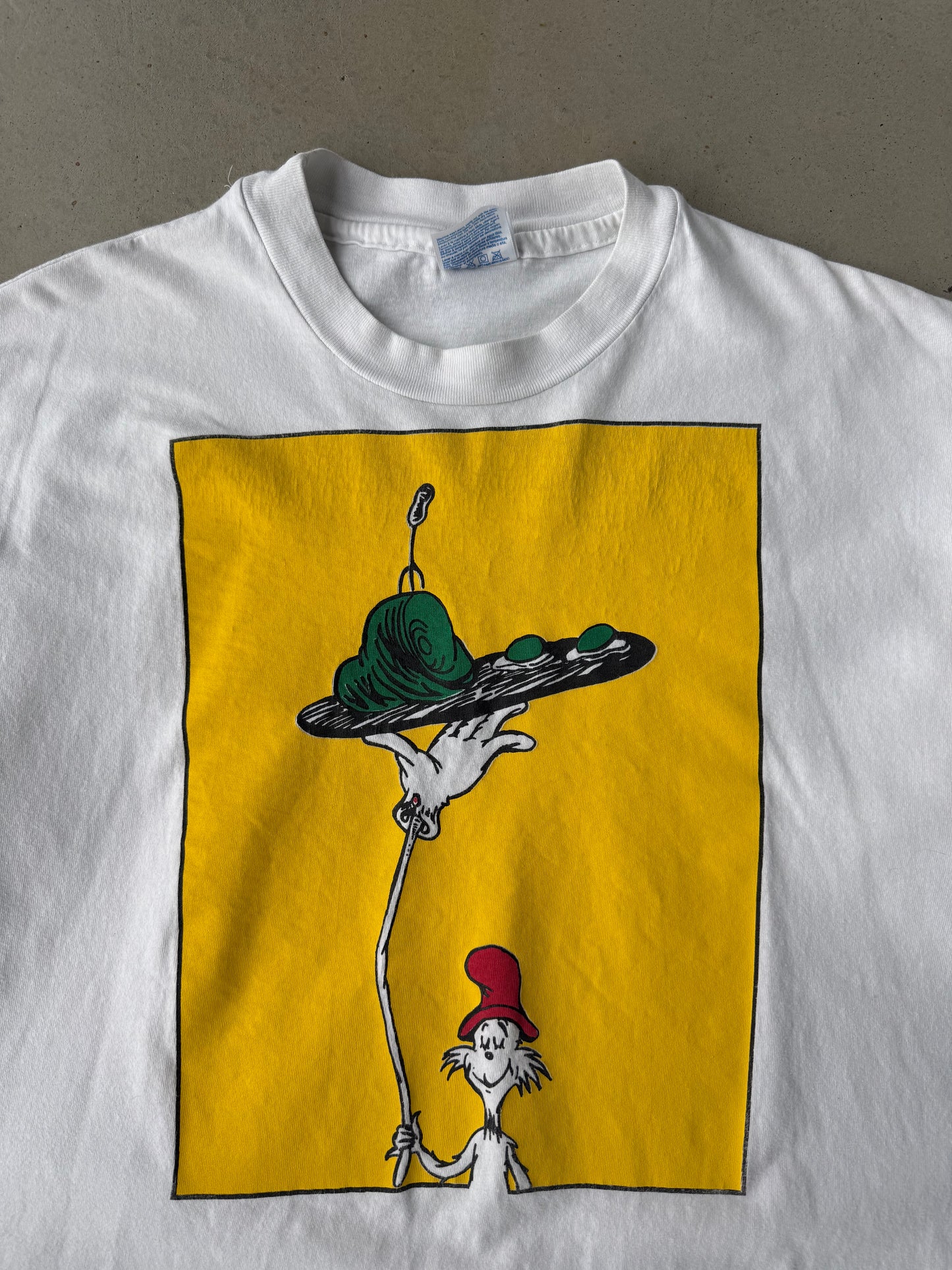 90’s Dr. Suess Green Eggs & Ham T-Shirt [XL]