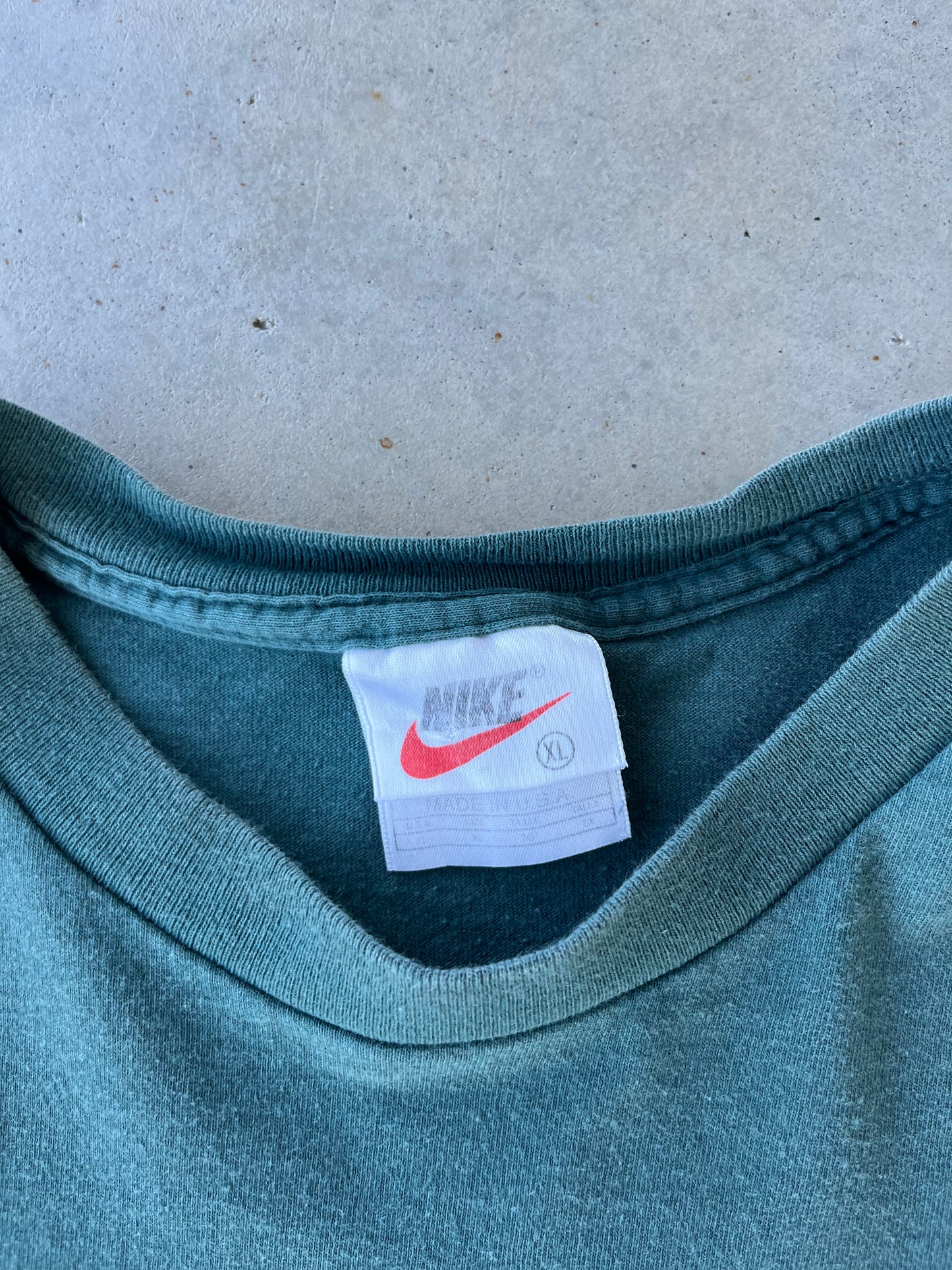 90s Green Nike Check T-Shirt [L]