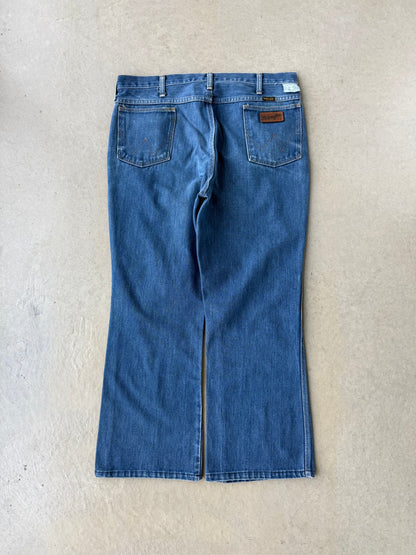 90’s Wrangler Flared Denim Blue Jeans [37x30]