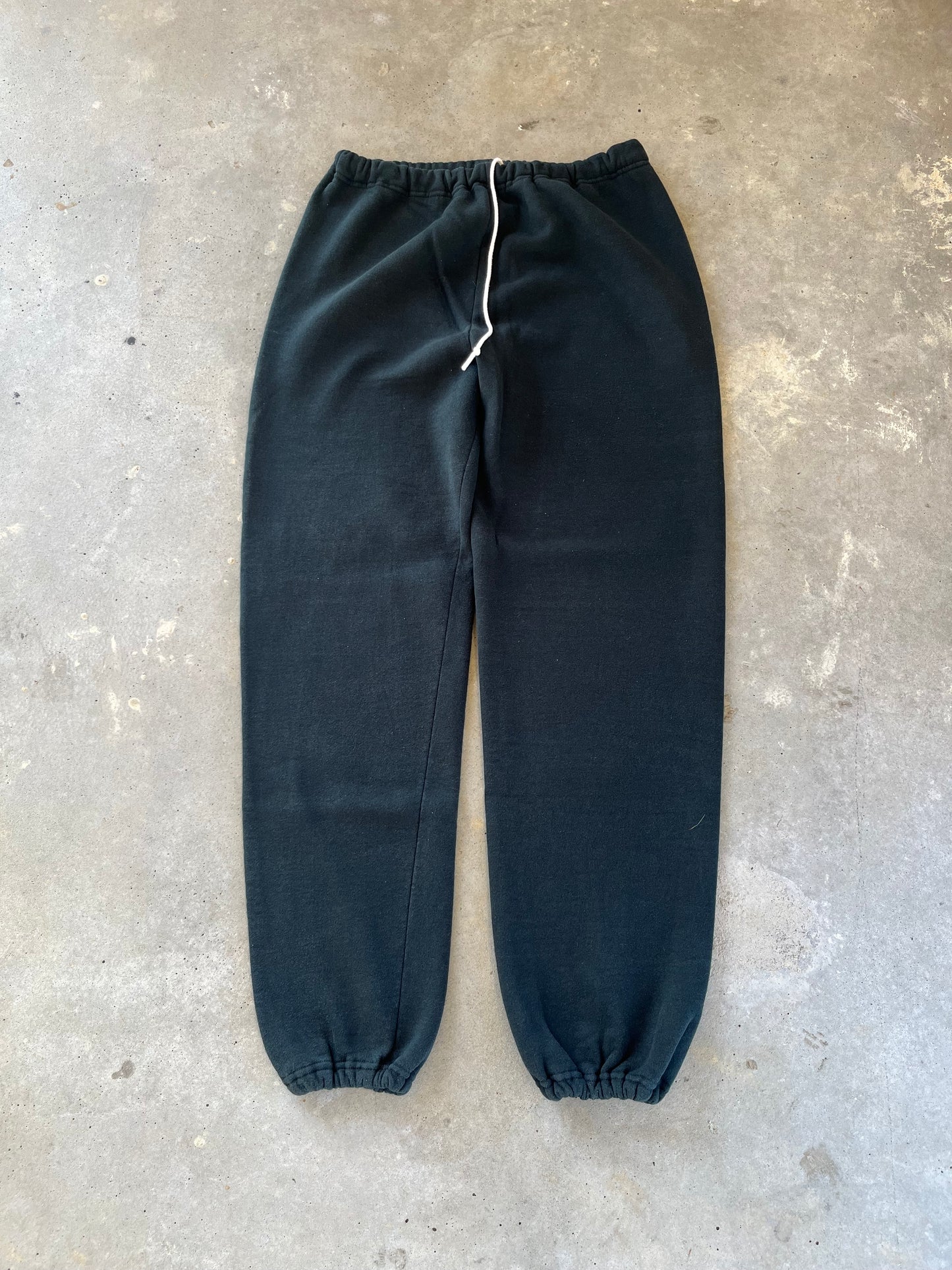 90’s Black Russell Athletic Sweatpants [XL]