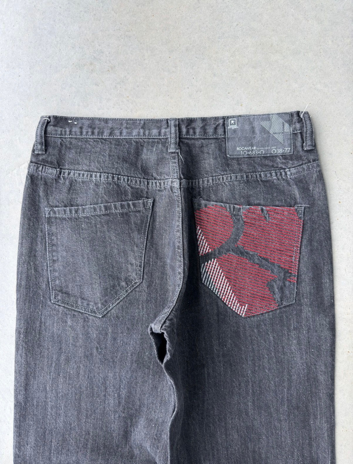 Y2K Rocawear Embroidered Black Baggy Pants [35x32]