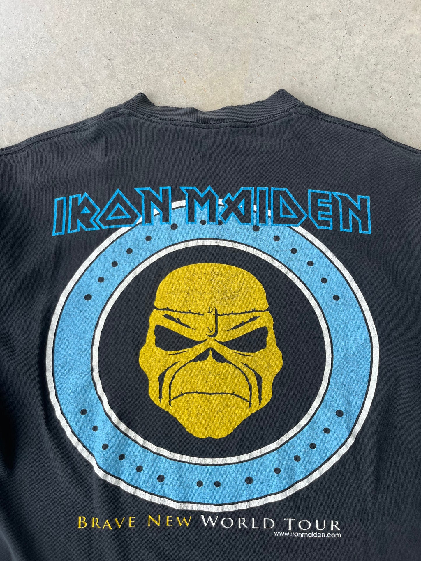 2000 Iron Maiden " Brave New World " Tour Band T Shirt [L]