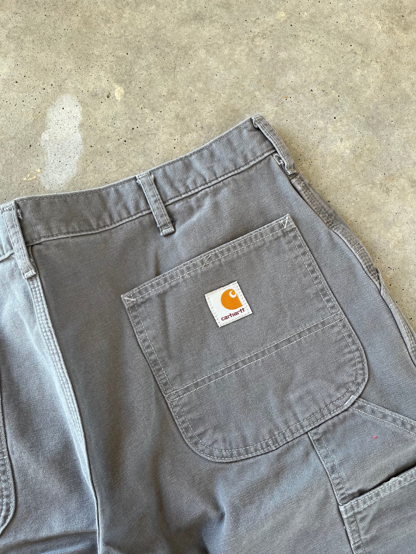 00’s Grey Carhartt Workwear Shorts [36]