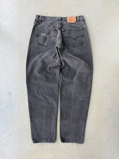 90s Levi’s 560 Faded Black Denim Jeans [35x32]