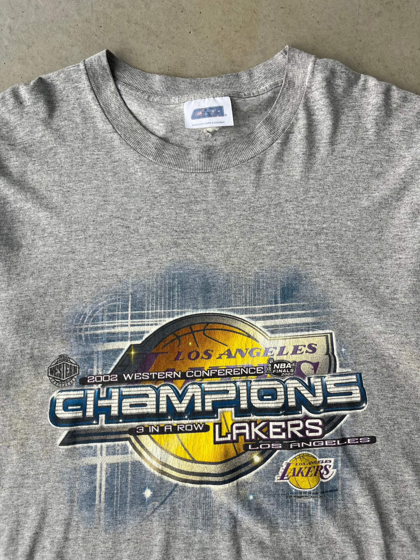 02' LA Lakers Western Conference Champs T Shirt [L]