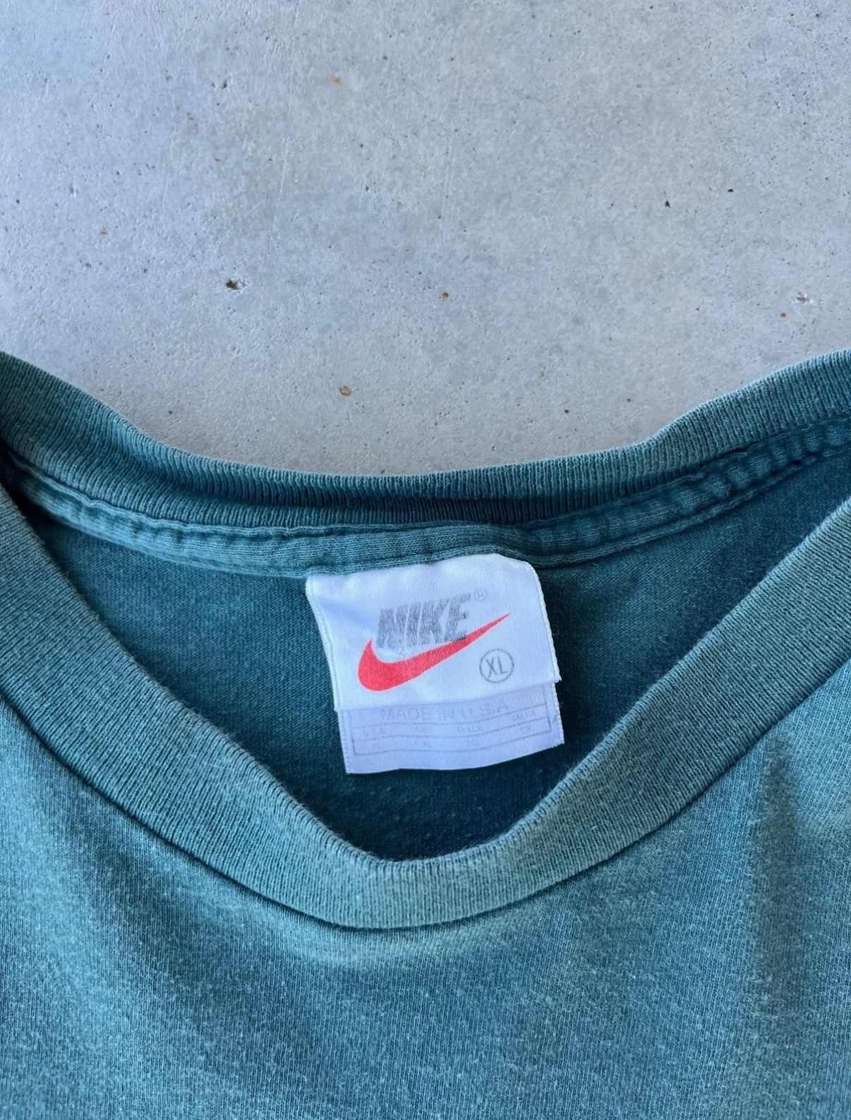 90s Green Nike Check T-Shirt [L]