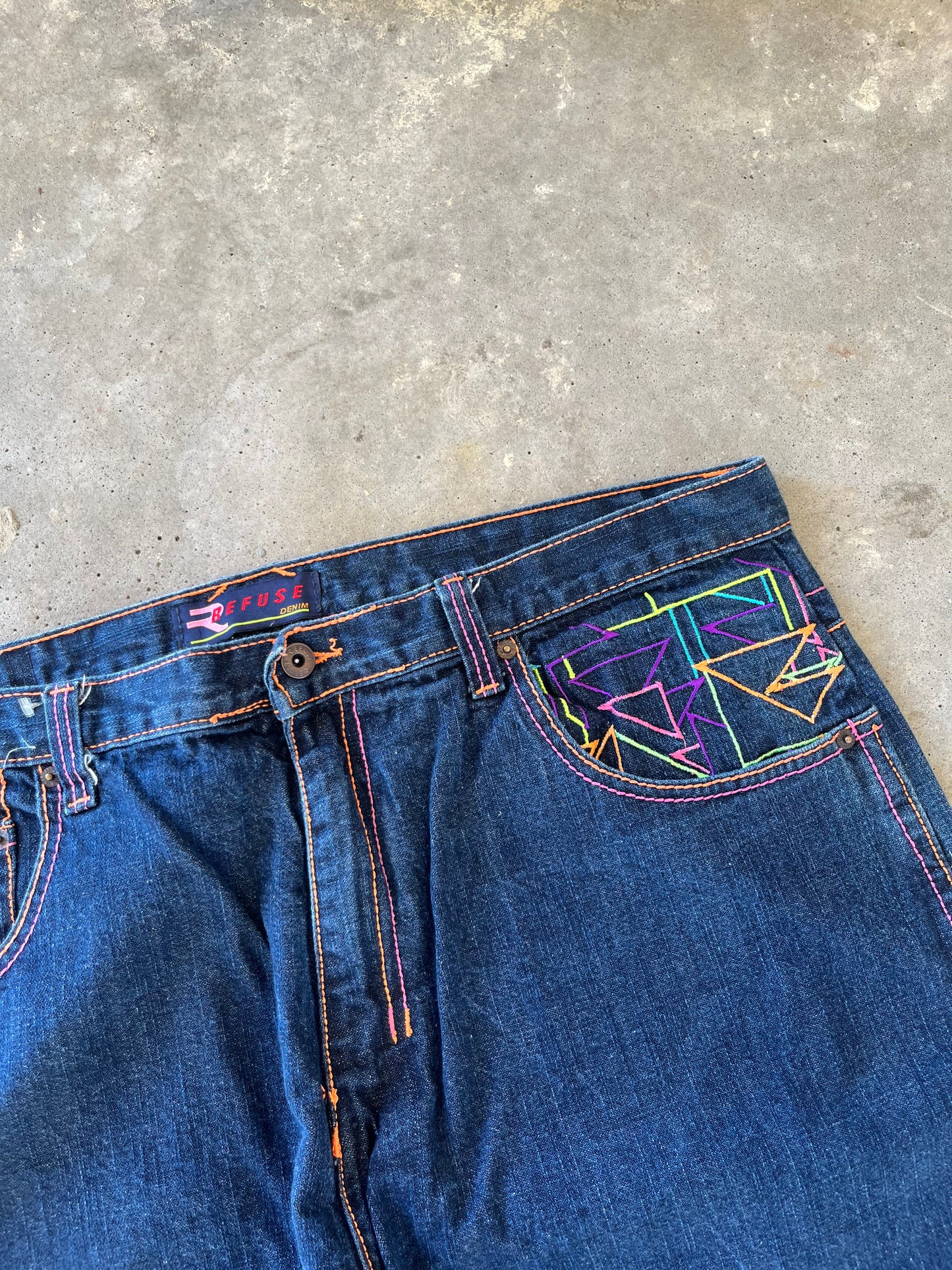 Y2K Refuse Denim Embroidered Jeans [40x33]