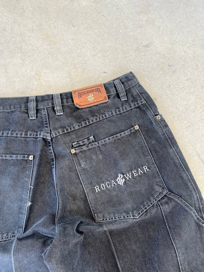 Y2K Black Rocawear Embroidered Baggy Shorts [35]