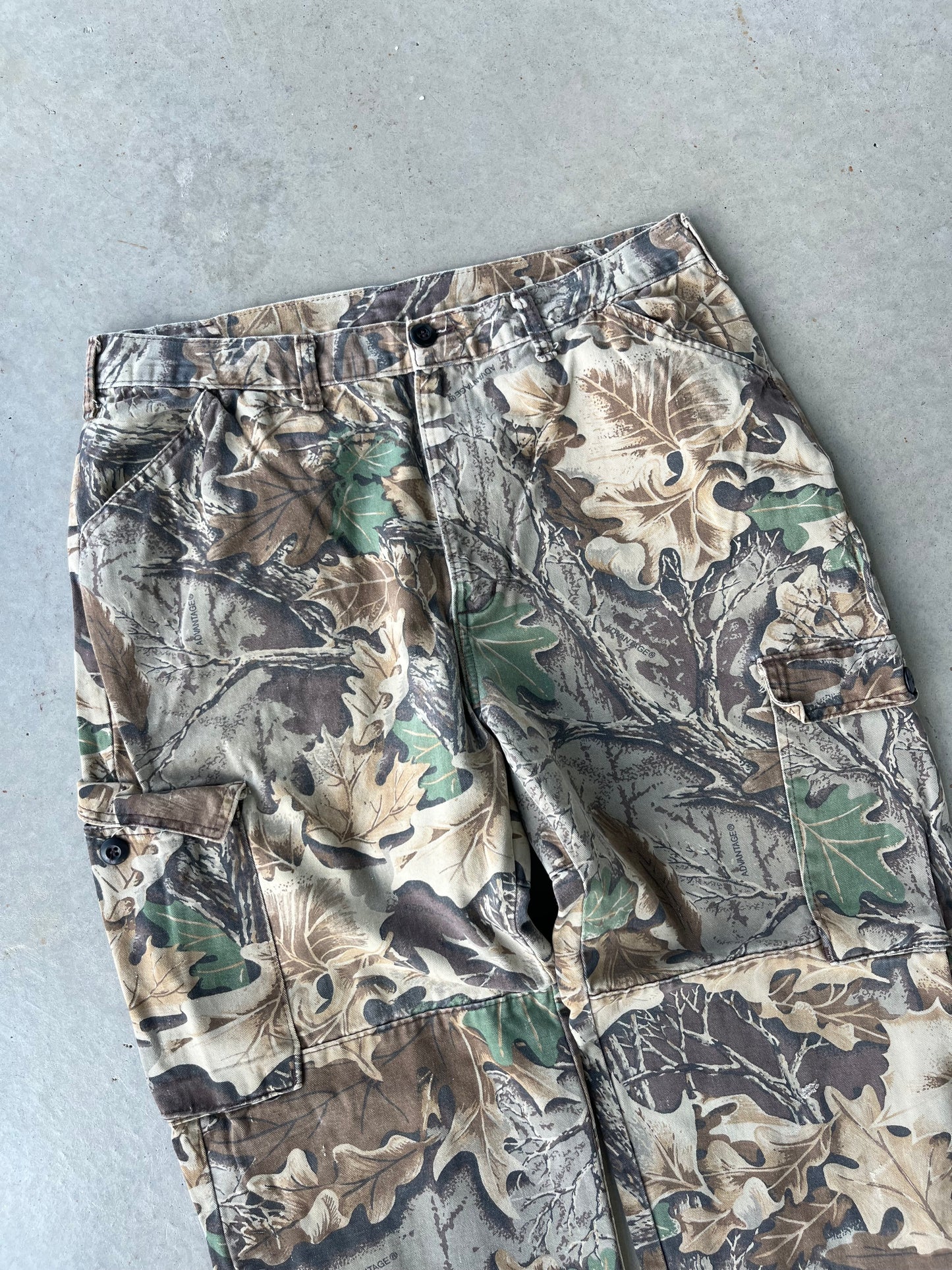 90’s Realtree Camo Double Knee Pants [36x29]