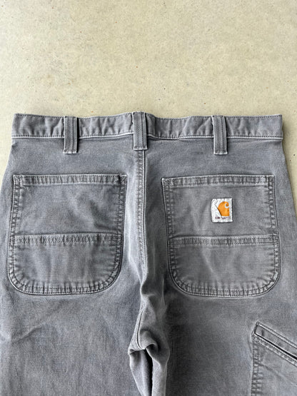 00’s Women’s Carhartt Grey Work Pants