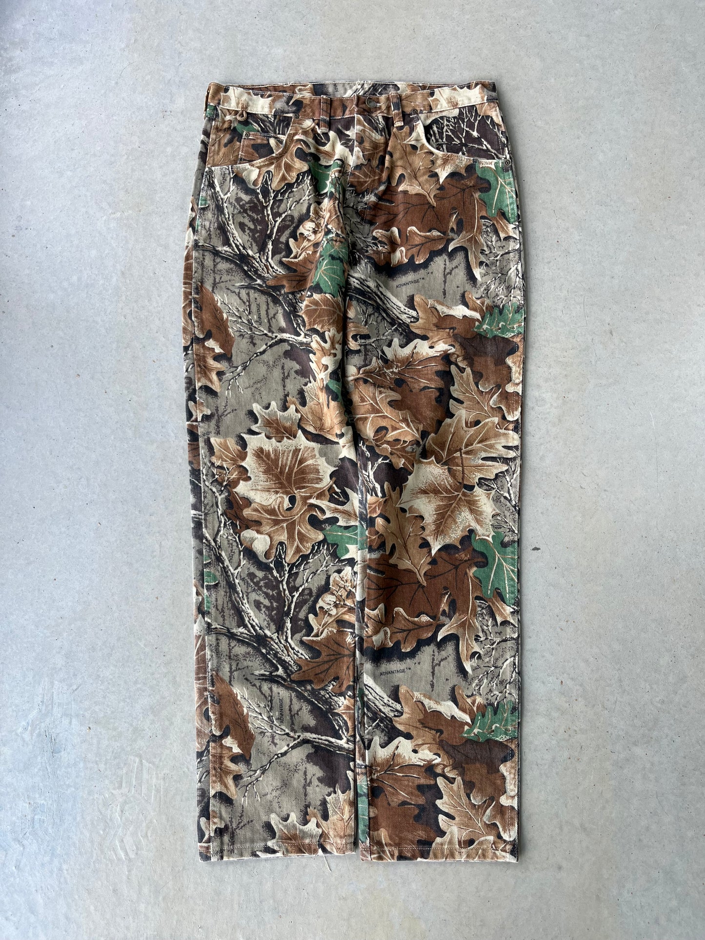 90’s Wrangler Real tree Camo Pants [34x32]