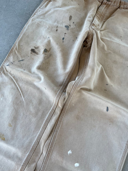 90’s Faded Carhartt Workwear Pants [33x31]