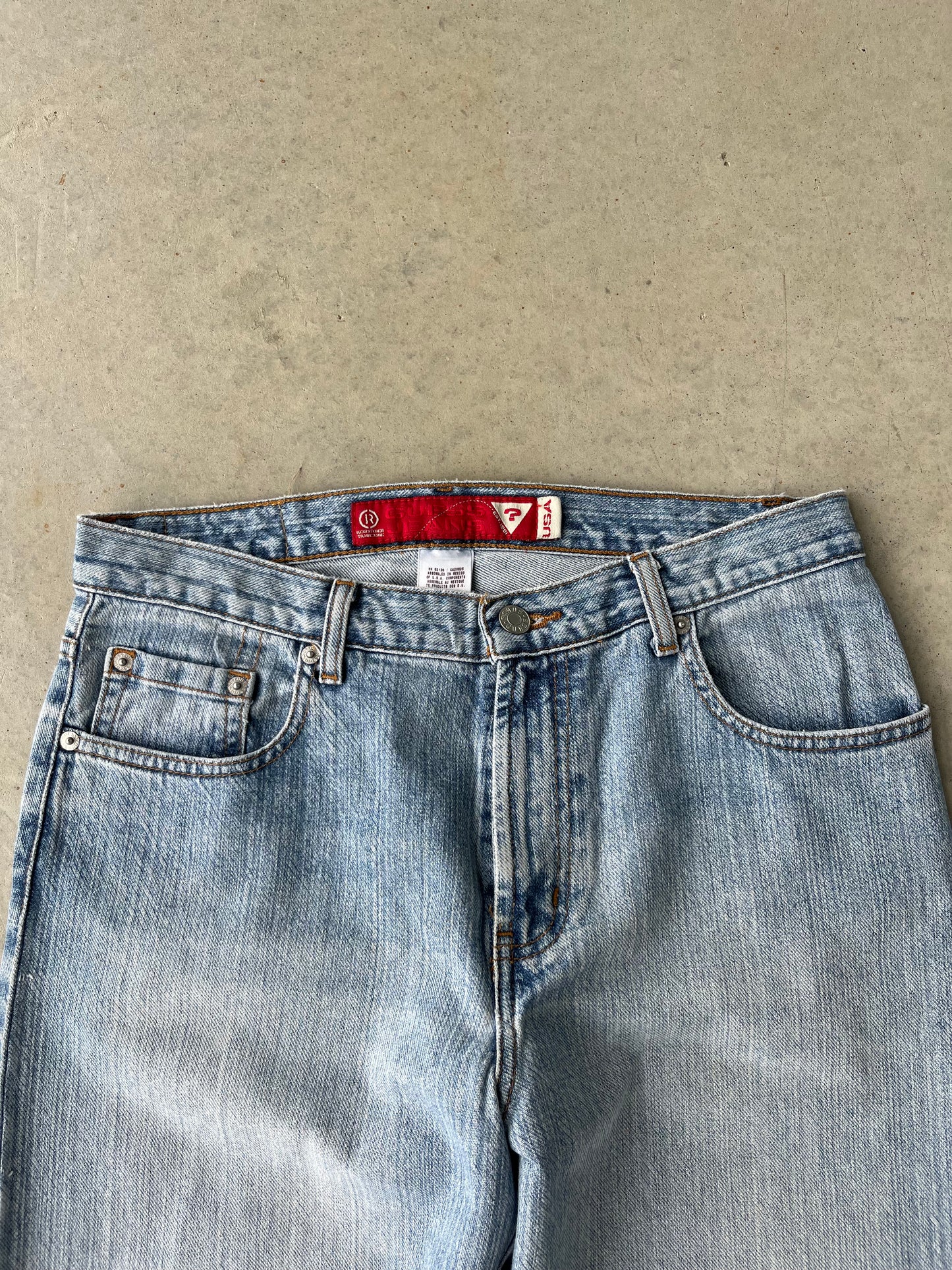 90’s Guess Jeans Light Wash Jeans [29x33]