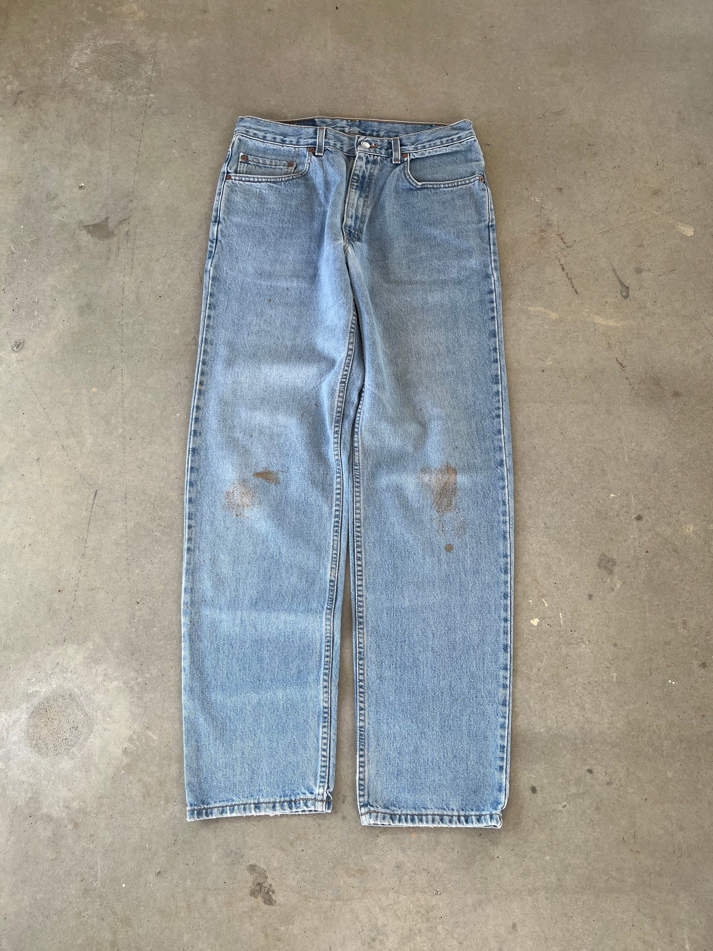 90’s Levi’s 550 Light Wash Jeans [33x33]