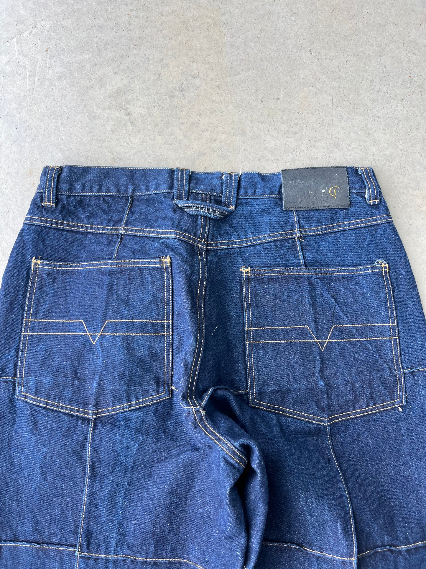 Y2K Vibes Stitched Baggy Denim Pants [34x32]