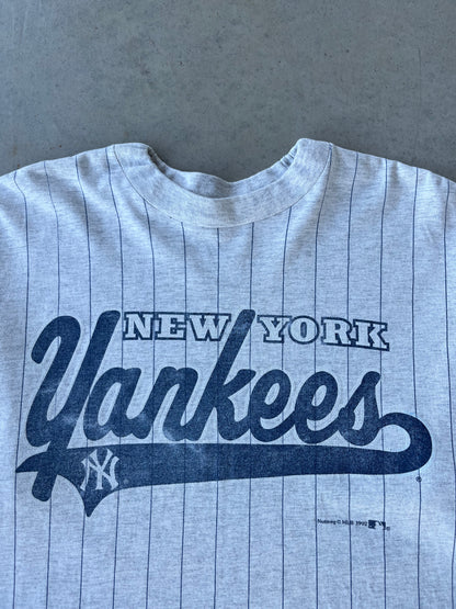 90s New York Yankees Pinstripe Nutmeg T-Shirt [L]