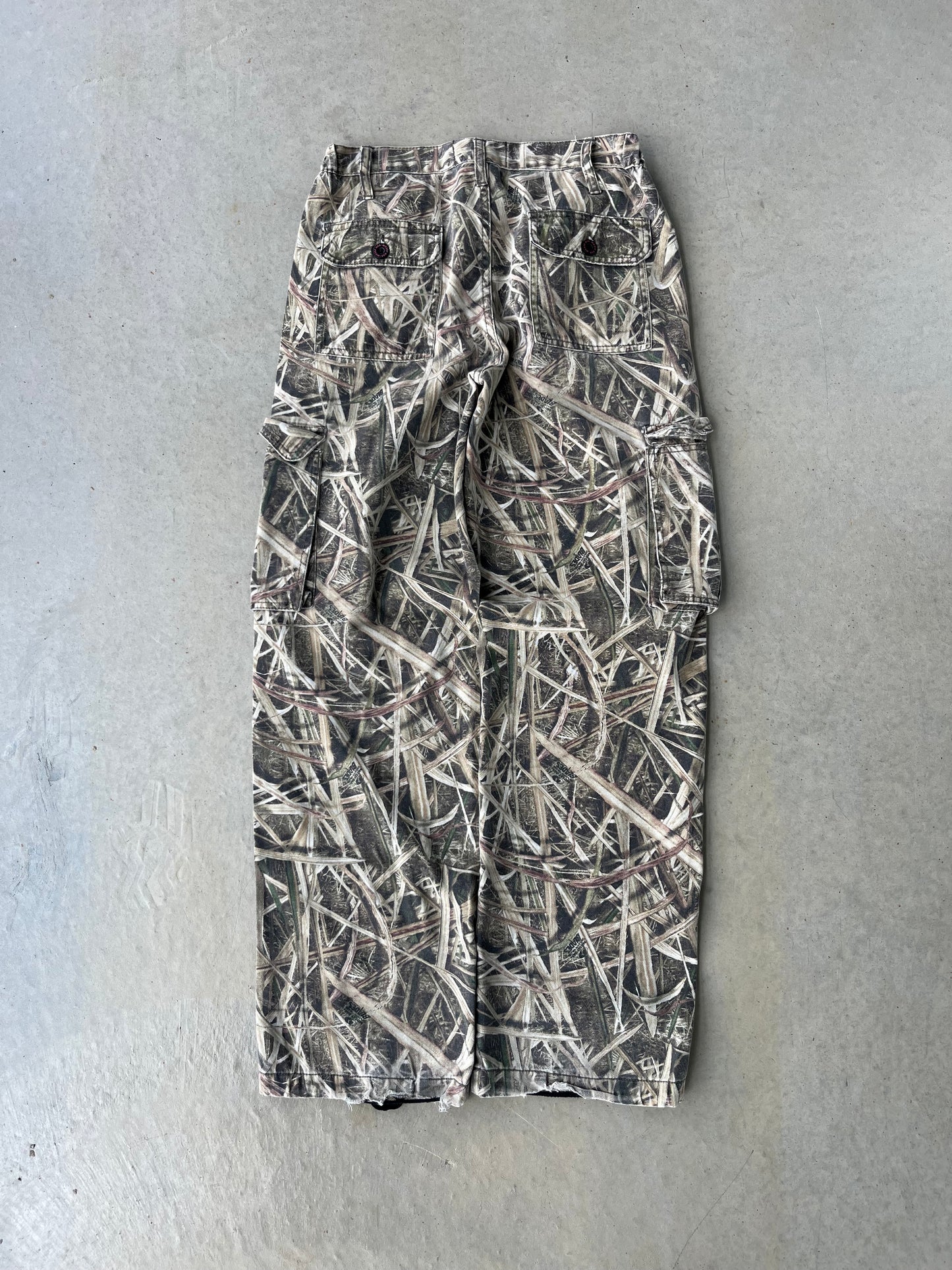 00’s Women’s Mossy Oak Camo Pants [12]