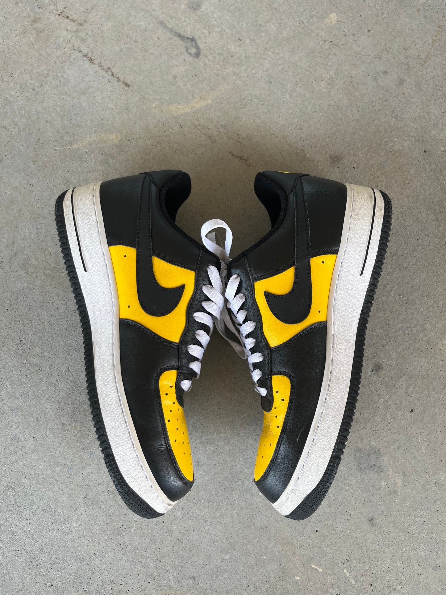 09’ Black & Yellow Air Force 1 Low Tops Men’s Shoes [9]