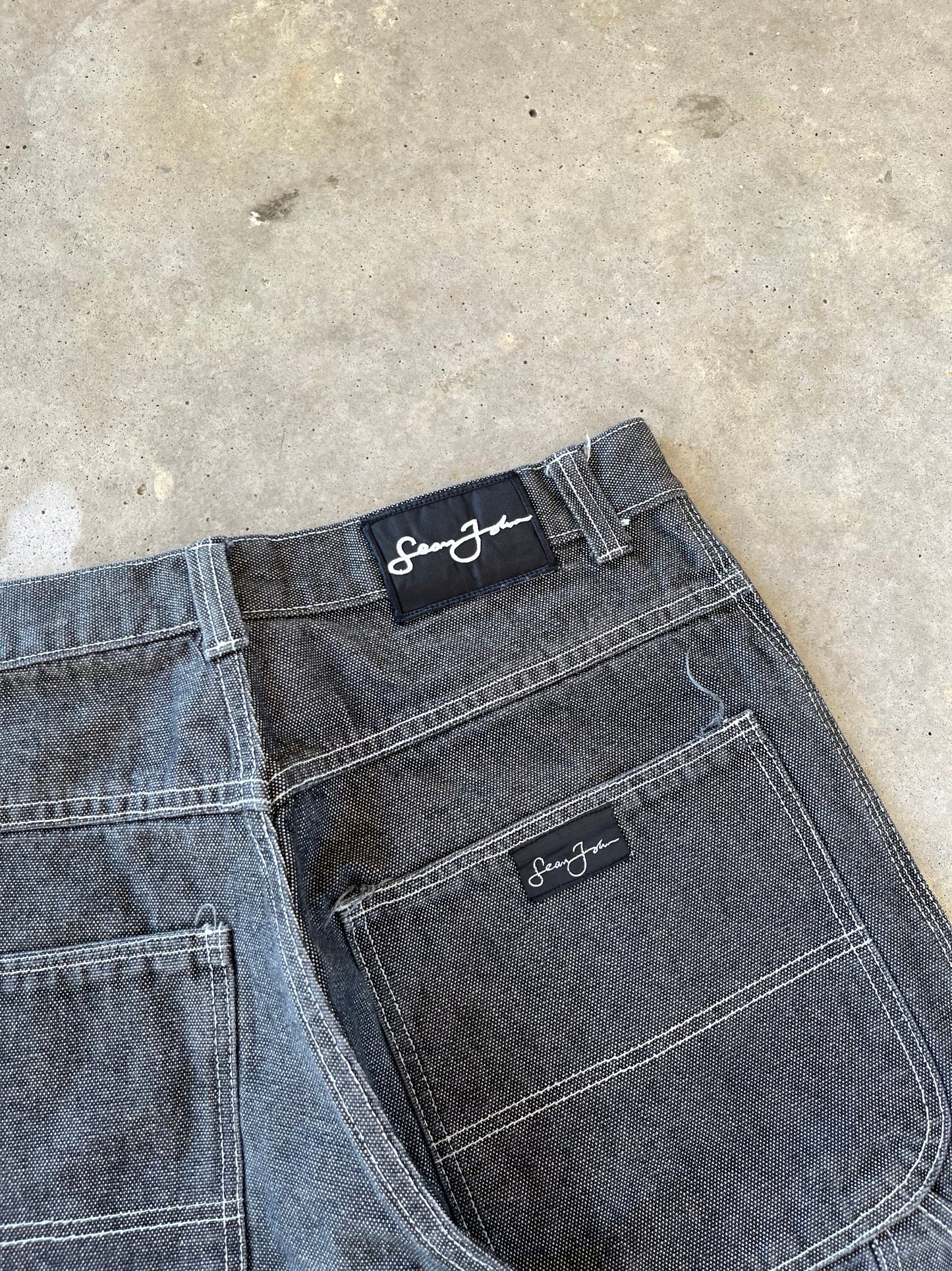 Y2K Sean John Baggy Shorts [32]